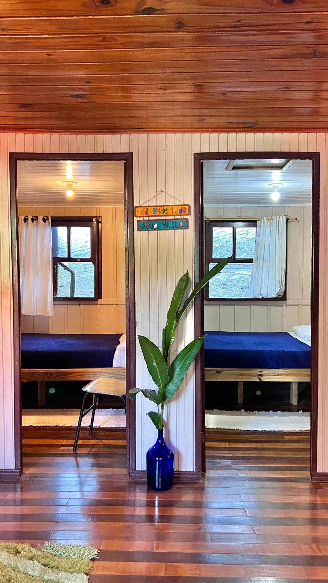 Hostel Antonio Pescador - Centro Da Guarda do Embaú Zimmer foto